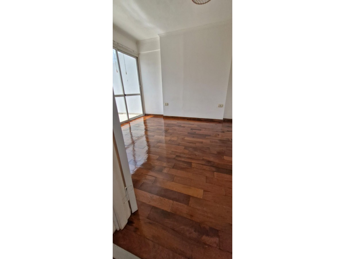 VENTA TRIPLEX NVA CBA 2 BALCONES TERRAZA CON ASADOR