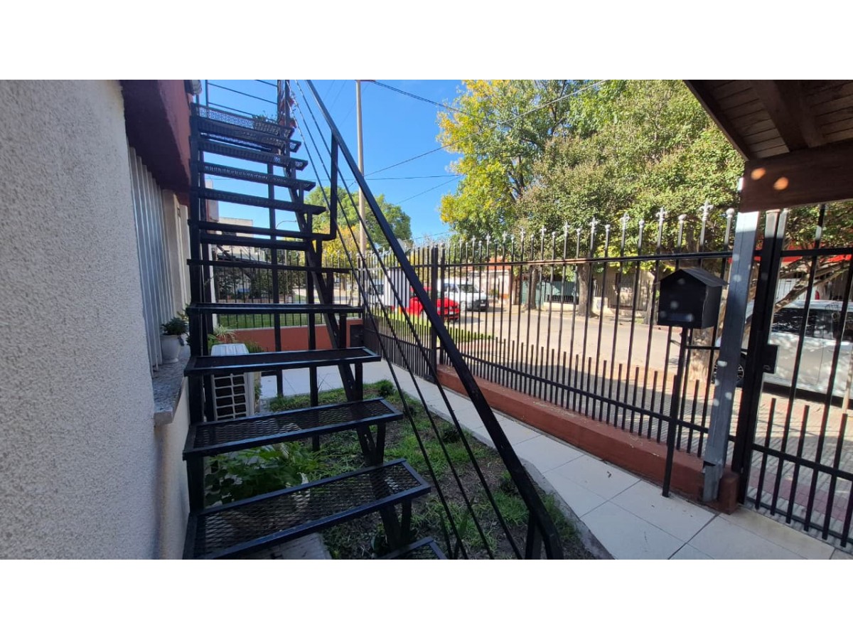 VENTA CASA JARDIN EL TREBOL