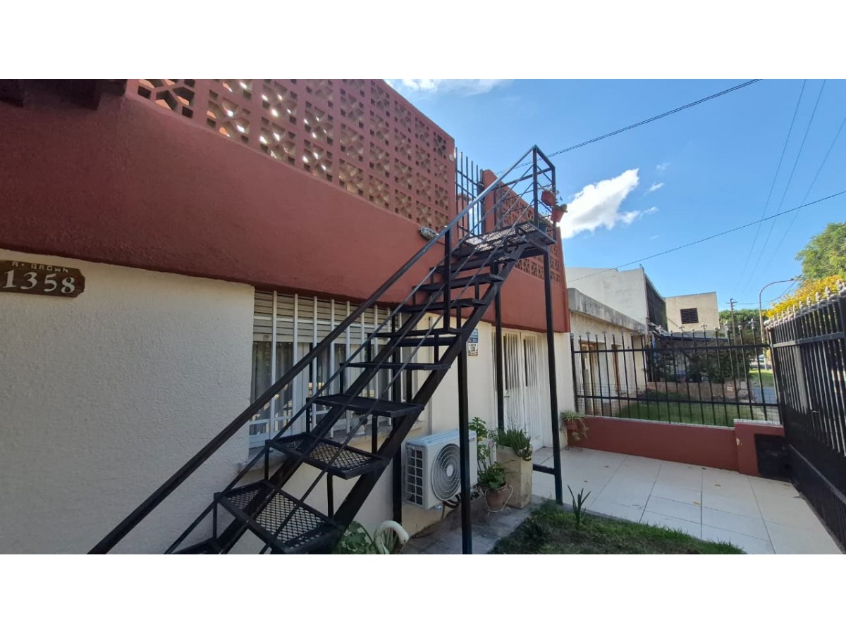 VENTA CASA JARDIN EL TREBOL