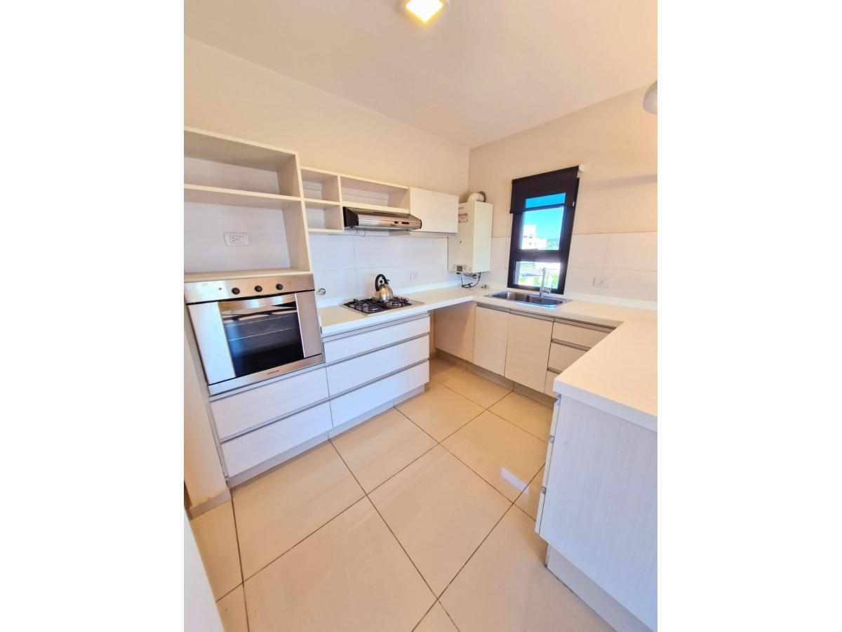 DEPARTAMENTO EXCLUSIVO | LIVETTE CHATEU CARRERAS
