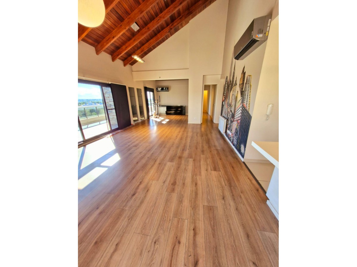 DEPARTAMENTO EXCLUSIVO | LIVETTE CHATEU CARRERAS