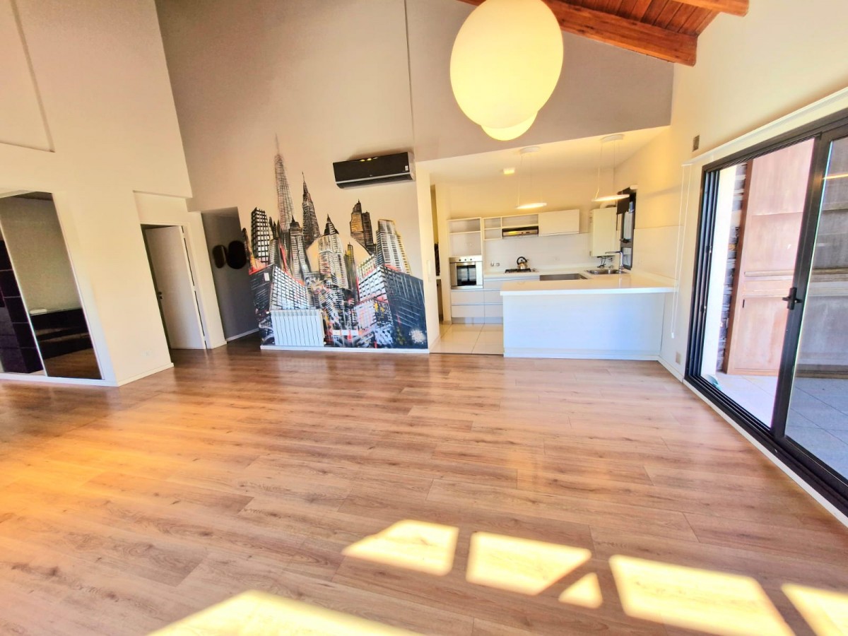 DEPARTAMENTO EXCLUSIVO | LIVETTE CHATEU CARRERAS