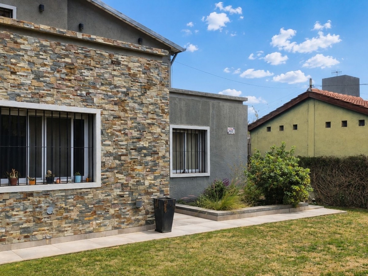 VENTA CASA EN EL TALAR DE MENDIOLAZA