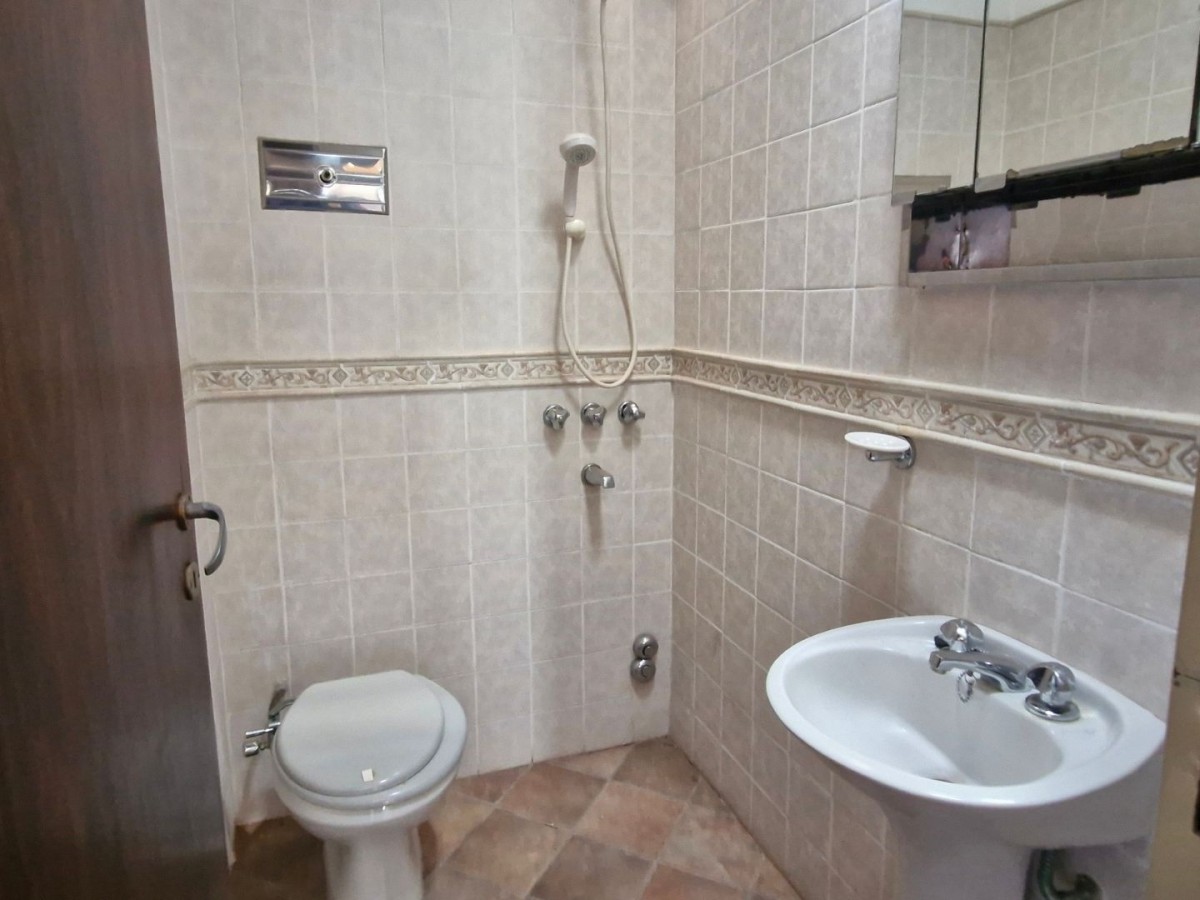 ALQUILER CASA 3 DORMITORIOS A METROS DEL PARQUE LAS NACIONES | CON QUINCHO Y PATIO