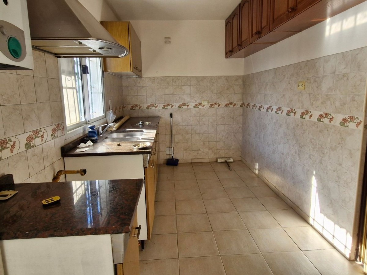 ALQUILER CASA 3 DORMITORIOS A METROS DEL PARQUE LAS NACIONES | CON QUINCHO Y PATIO