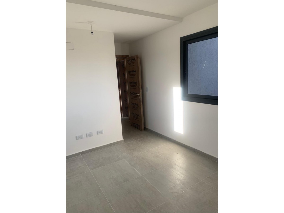VENTA DUPLEX 3 DORMITORIOS ZONA SUR