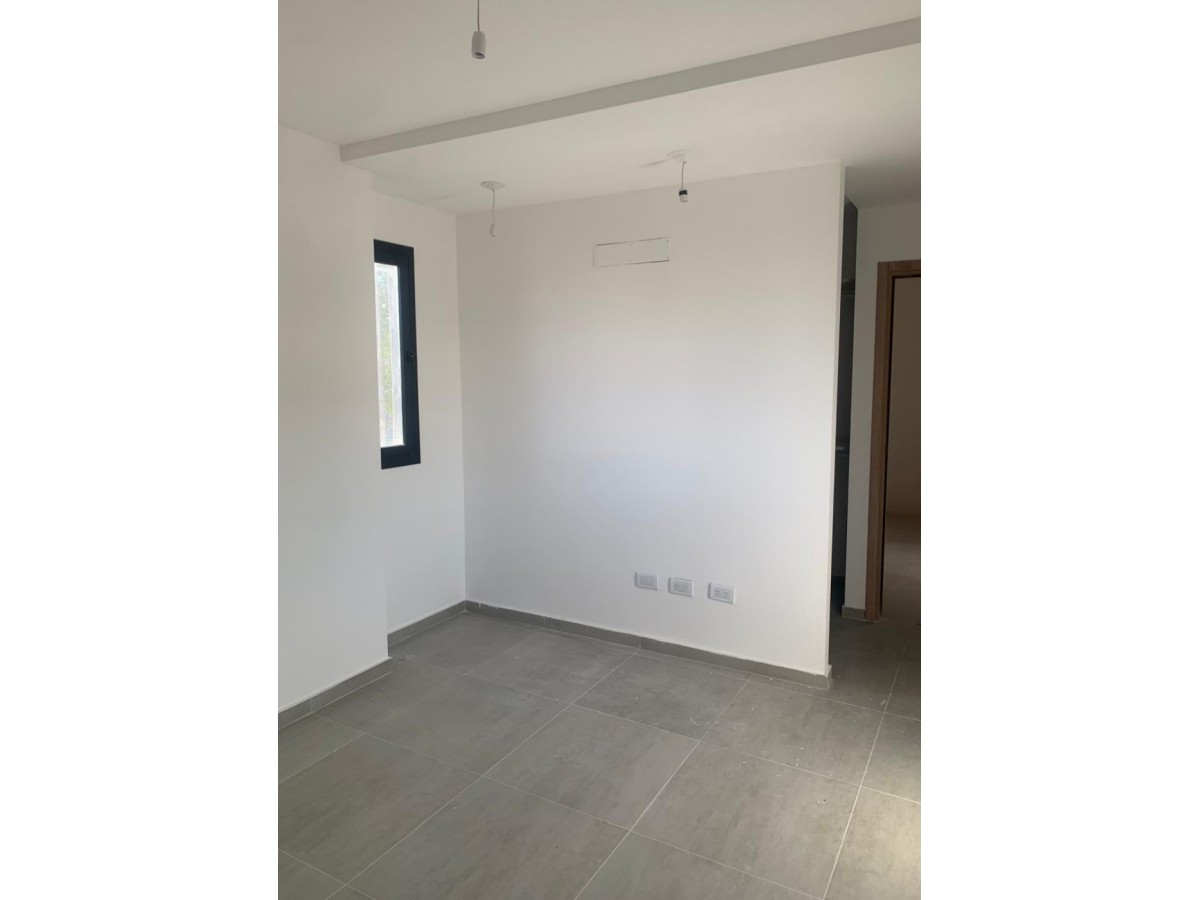 VENTA DUPLEX 3 DORMITORIOS ZONA SUR