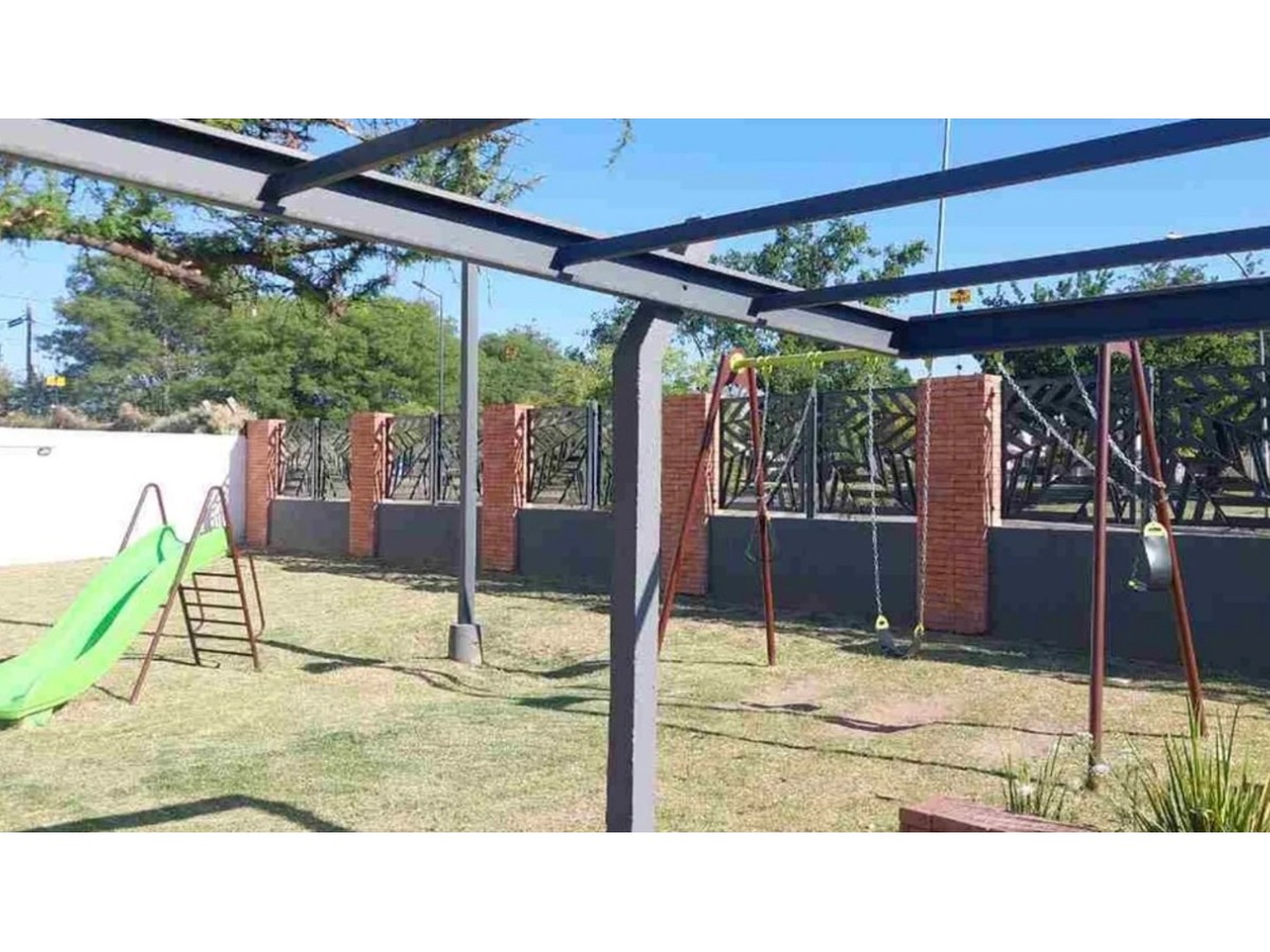 VENTA DUPLEX 3 DORMITORIOS ZONA SUR
