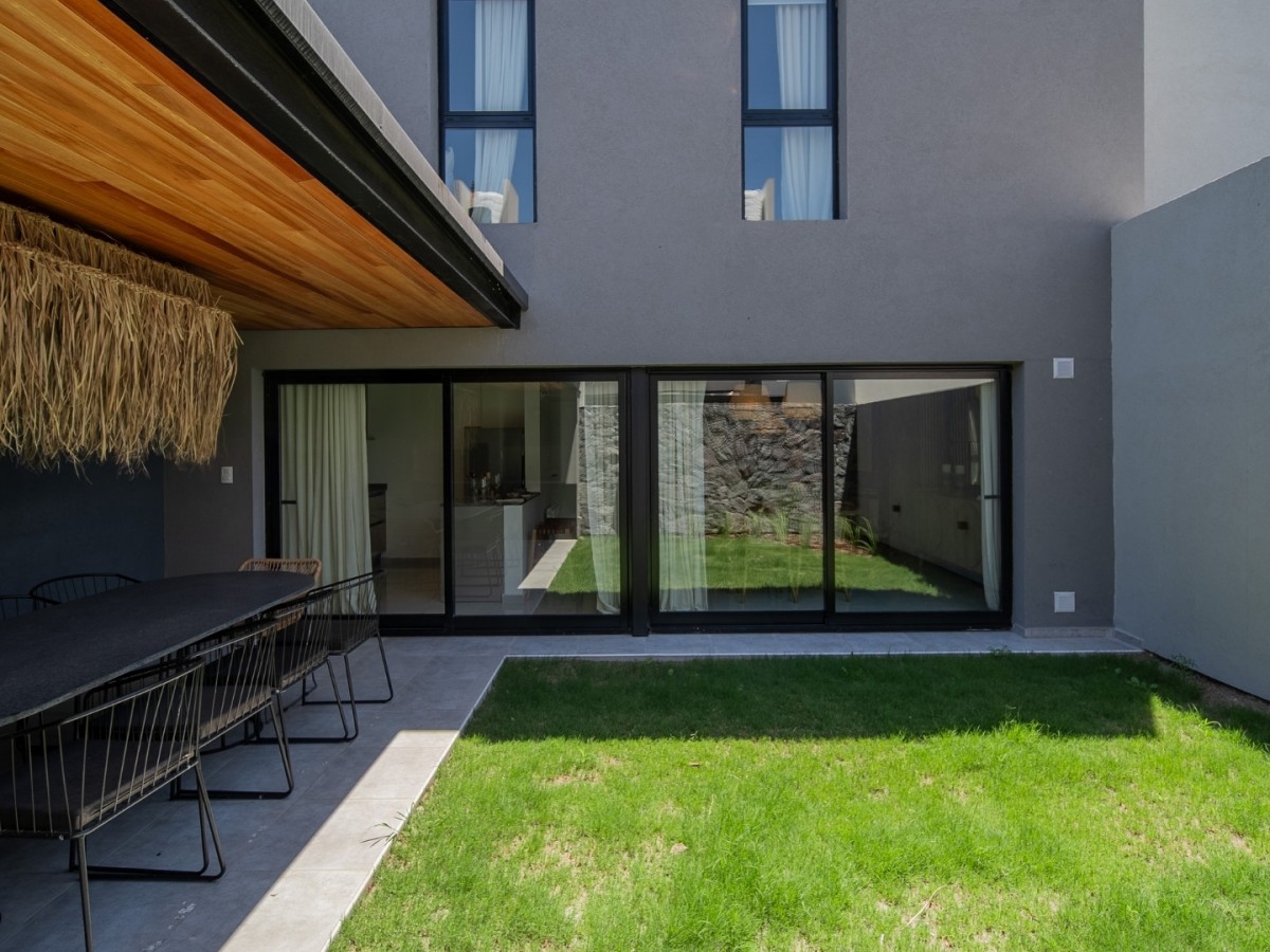 VENTA DÚPLEX EN POZO - FINANCIADO HOUSING DISTRITO DAKOTA