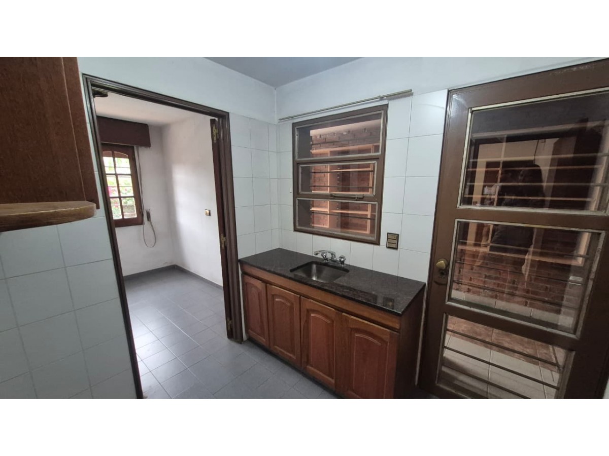 CASA VENTA B° URCA- APTA CREDITO