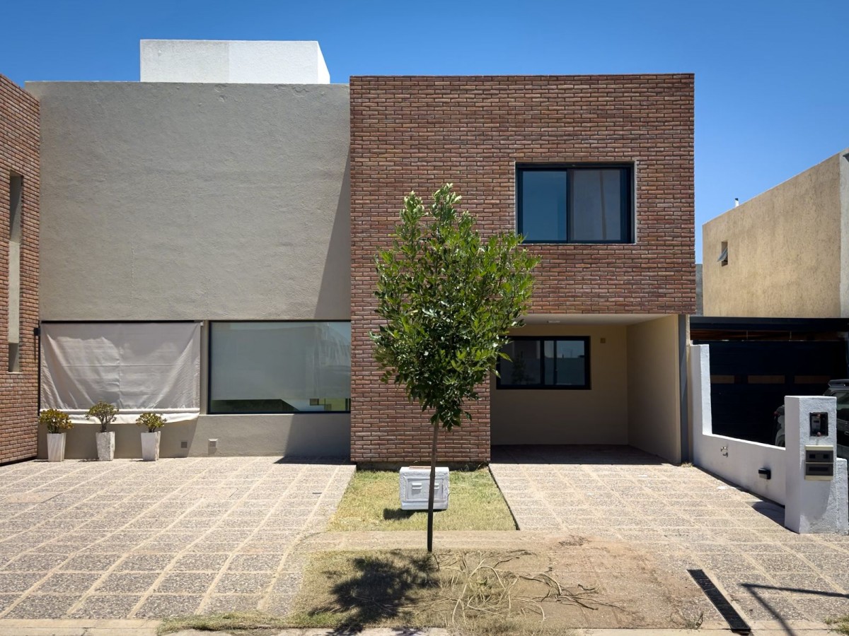 VENTA DUPLEX MANANTIALES