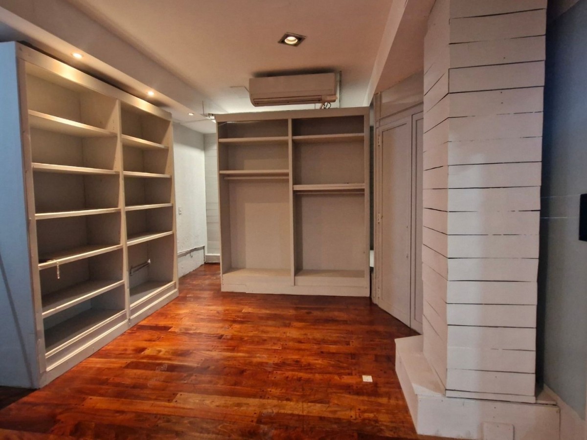 ALQUILER LOCAL COMERCIAL CENTRO - DEAN FUNES 154