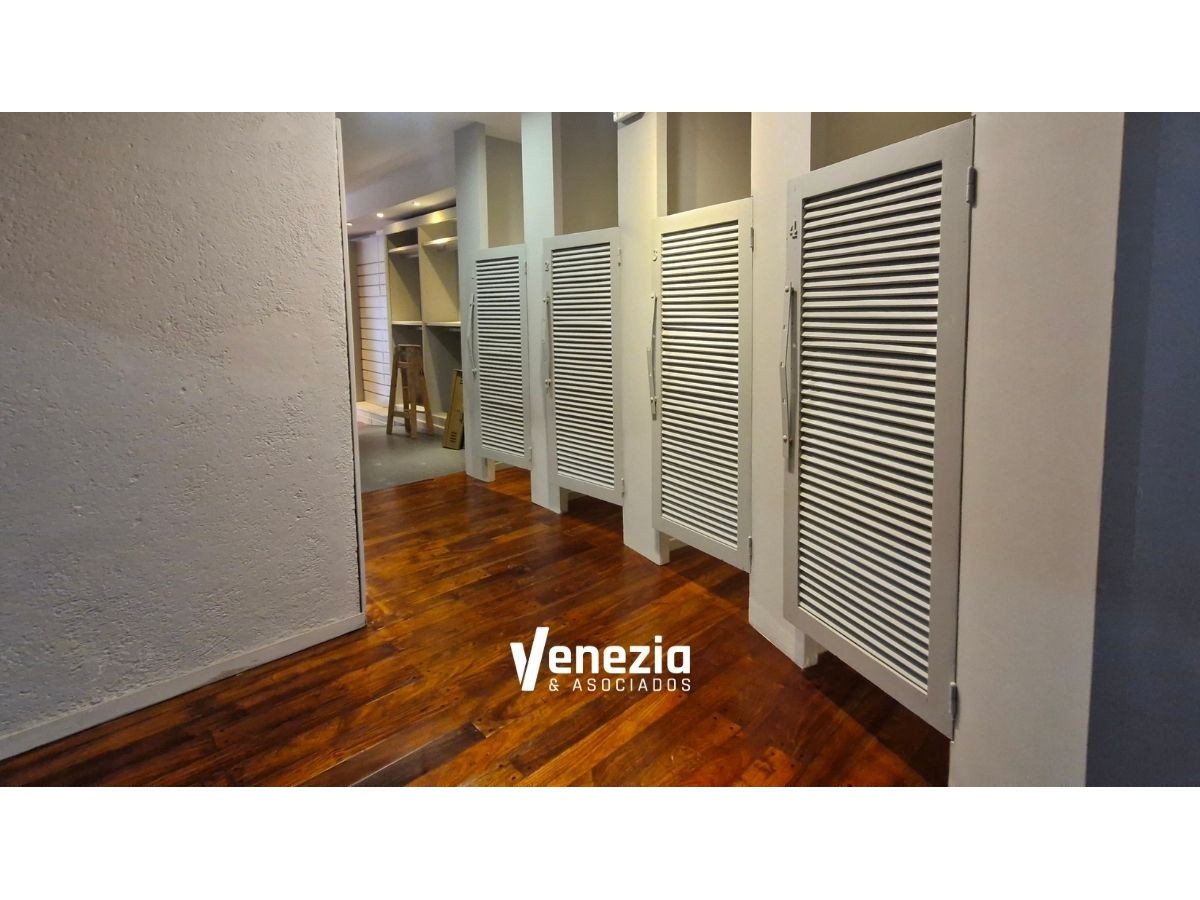 ALQUILER LOCAL COMERCIAL CENTRO - DEAN FUNES 154