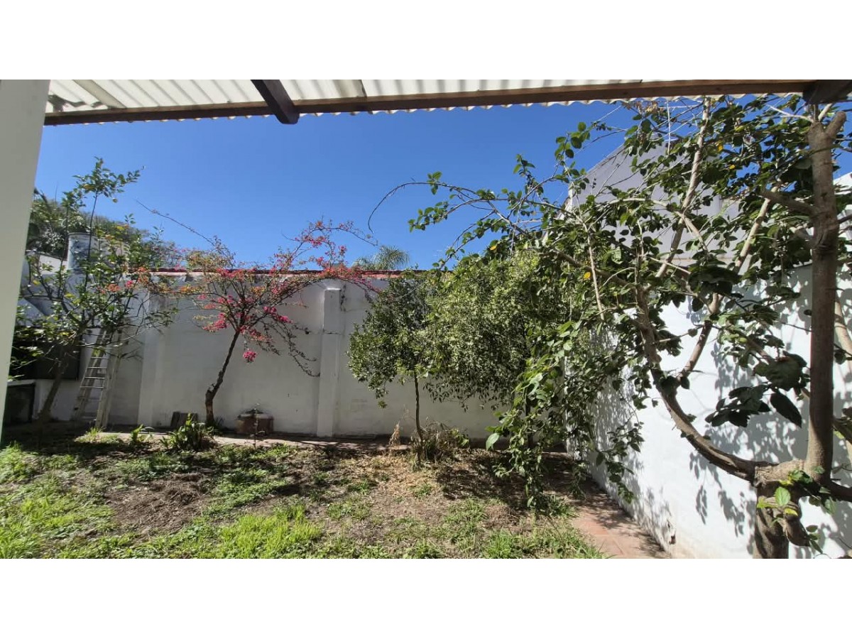 VENTA BARRIO URCA