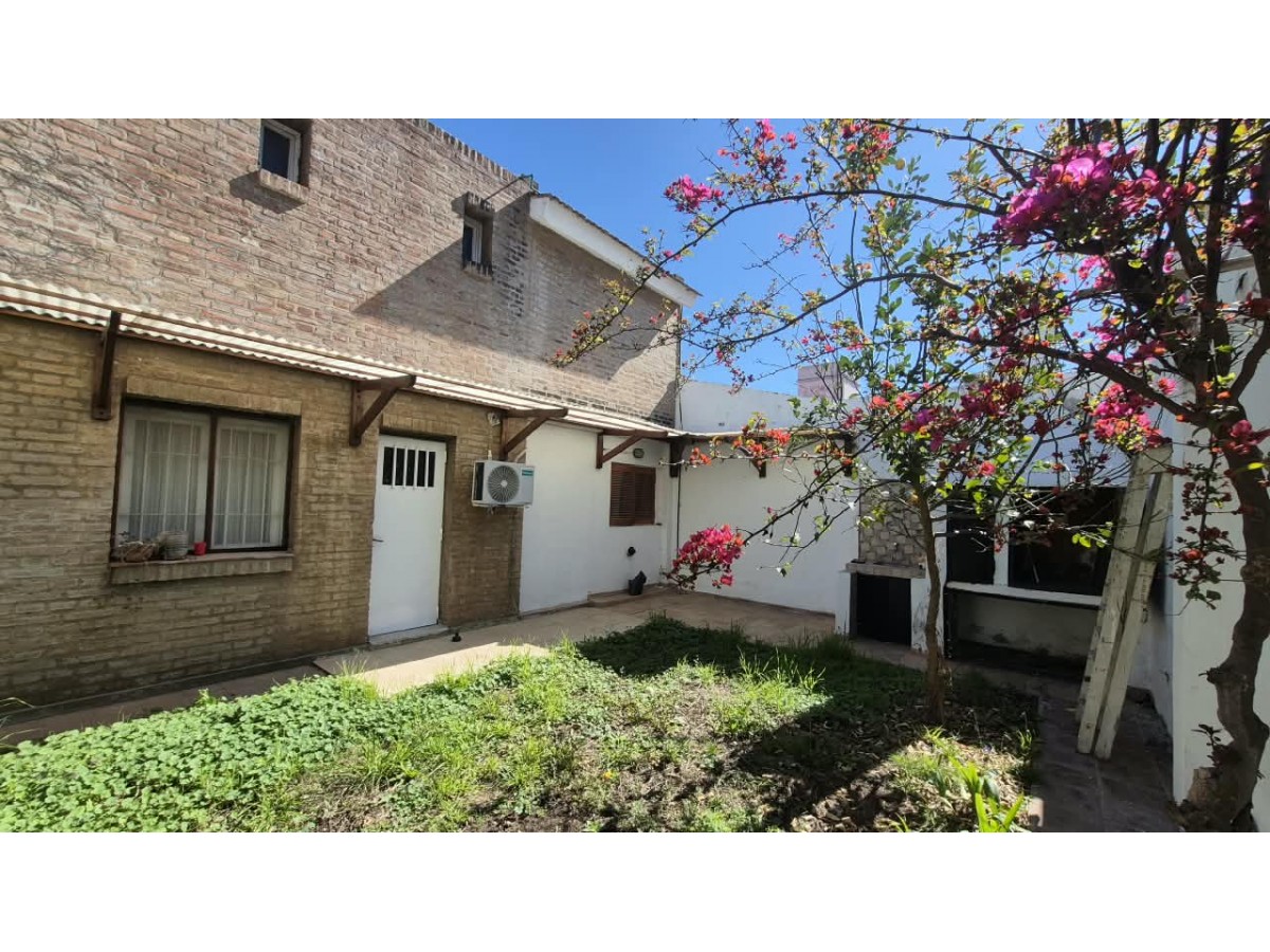 VENTA BARRIO URCA