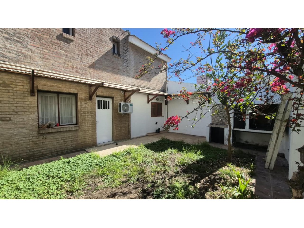 VENTA BARRIO URCA