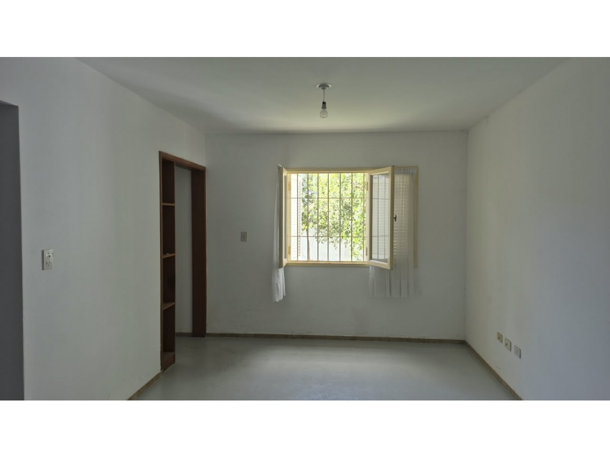 VENTA BARRIO URCA
