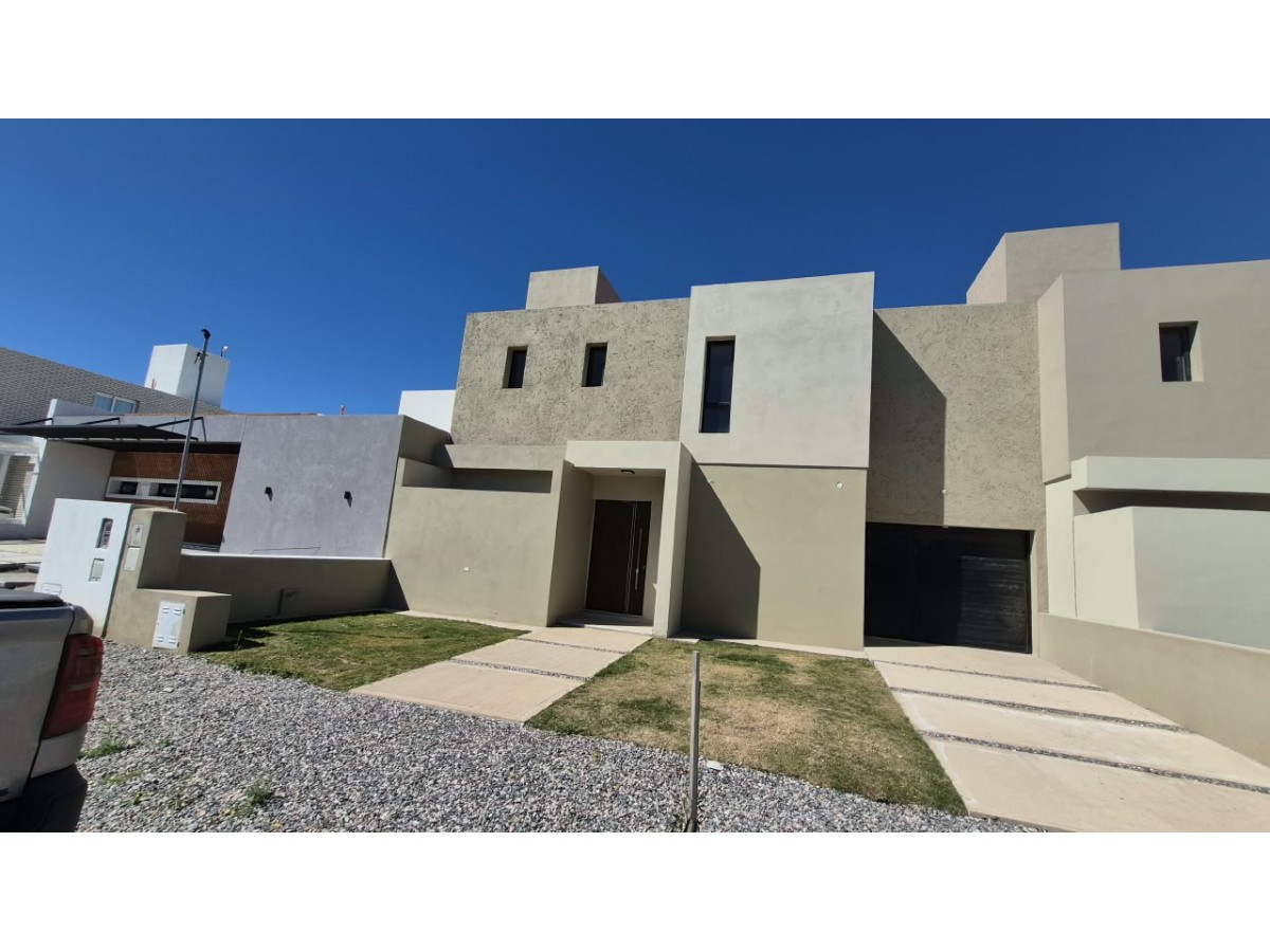 VENTA RINCONES DE MANANTIALES