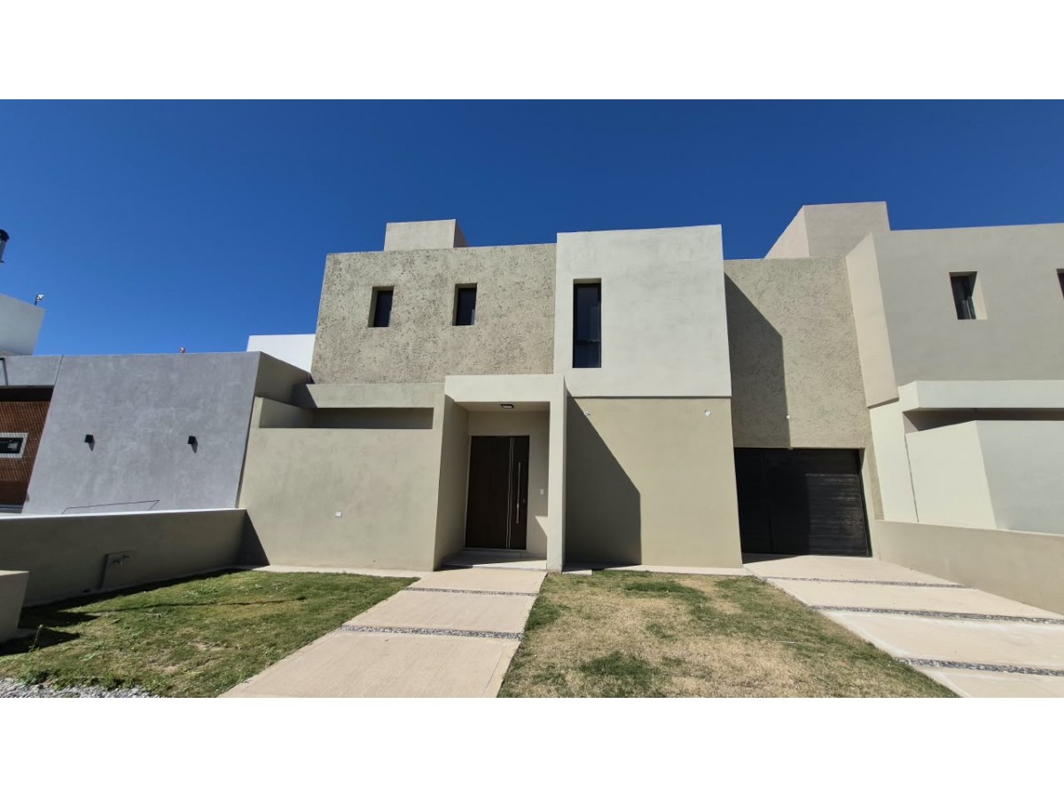 VENTA RINCONES DE MANANTIALES
