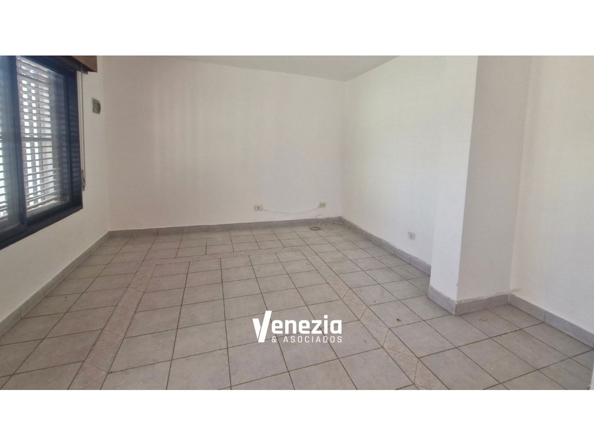 ALQUILER CASA 3 DORM. EN PASO DE LOS ANDES