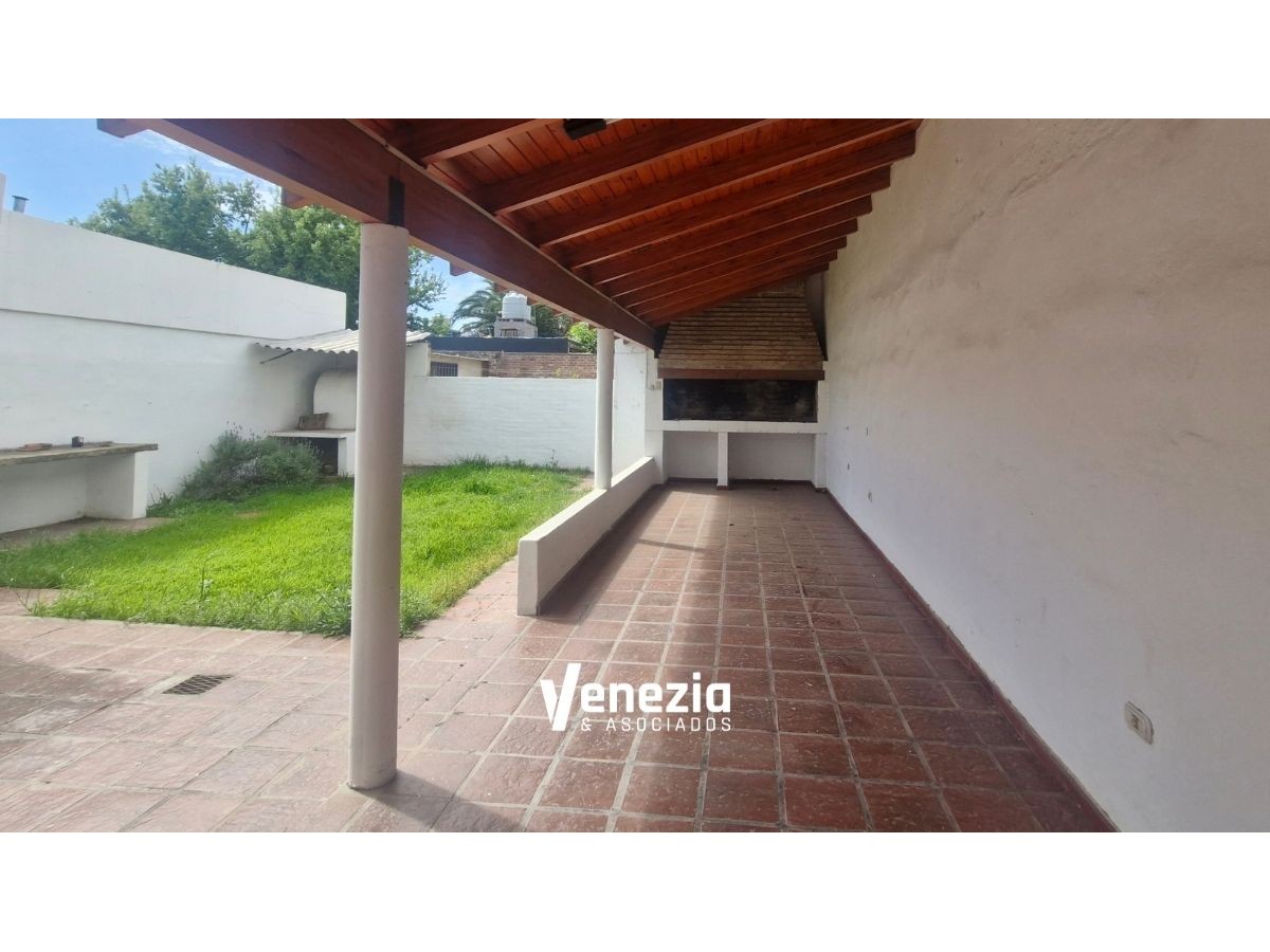 ALQUILER CASA 3 DORM. EN PASO DE LOS ANDES