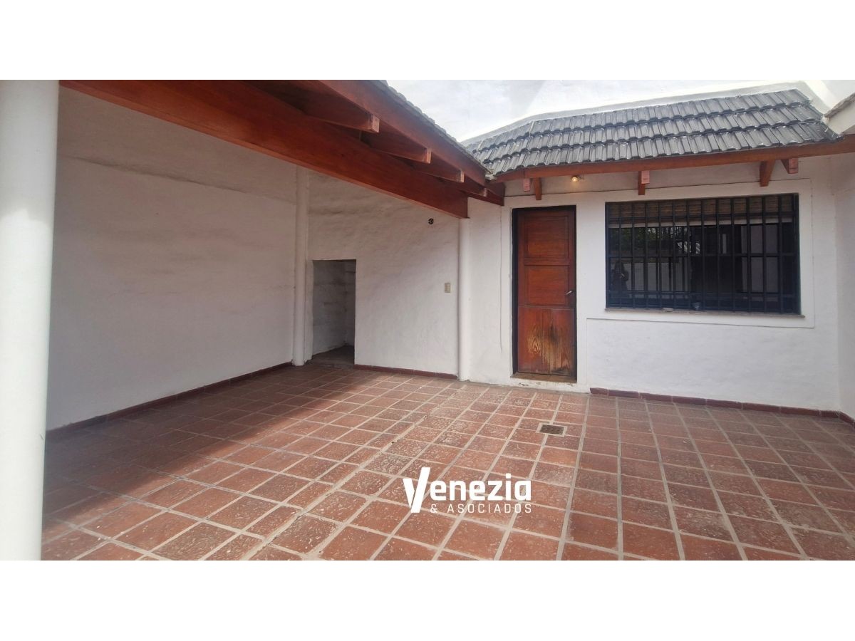 ALQUILER CASA 3 DORM. EN PASO DE LOS ANDES
