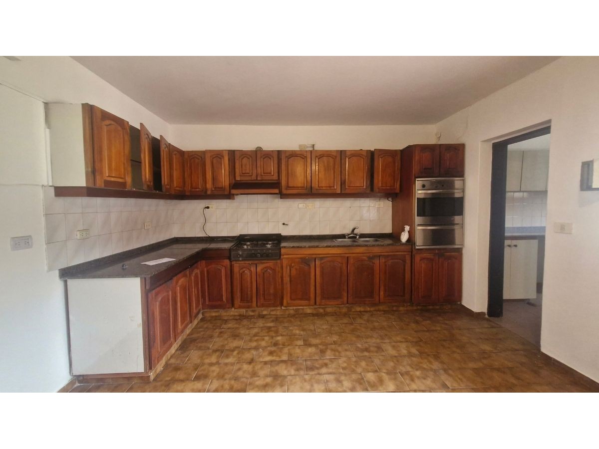 ALQUILER CASA 3 DORM. EN PASO DE LOS ANDES