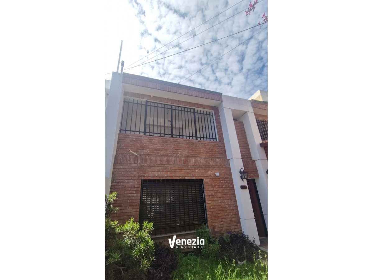 ALQUILER CASA 3 DORM. EN PASO DE LOS ANDES