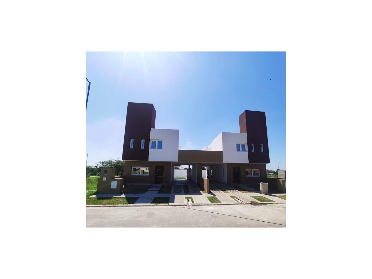 VENTA DUPLEX MANANTIALES