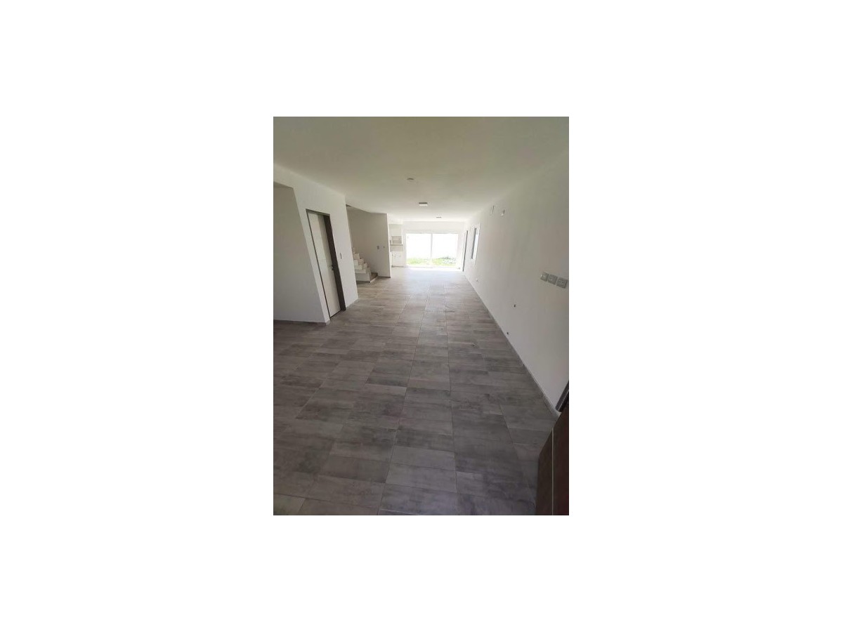 VENTA DUPLEX MANANTIALES